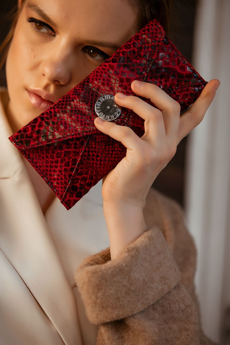 Christina Malle: Αυτές οι τσάντες έχουν ένα πολύ δυνατό χαρακτηριστικό - εικόνα 11