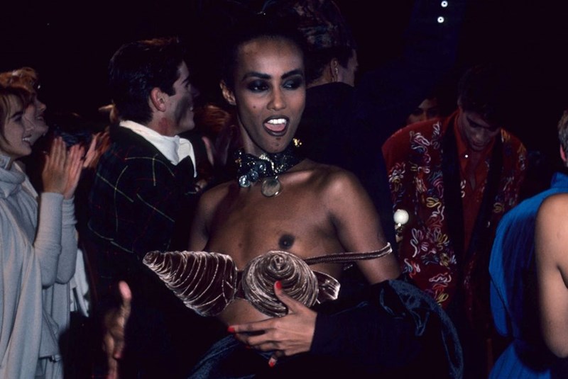 Jean Paul Gaultier: 50 χρόνια ιστορίας μέσα από τα καλύτερα shows του - εικόνα 2