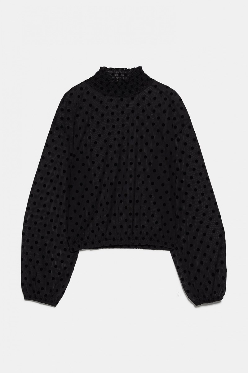 Με αυτά τα μαύρα sexy tops δεν θα νιώσεις αδιάφορη ποτέ ξανά! - εικόνα 8