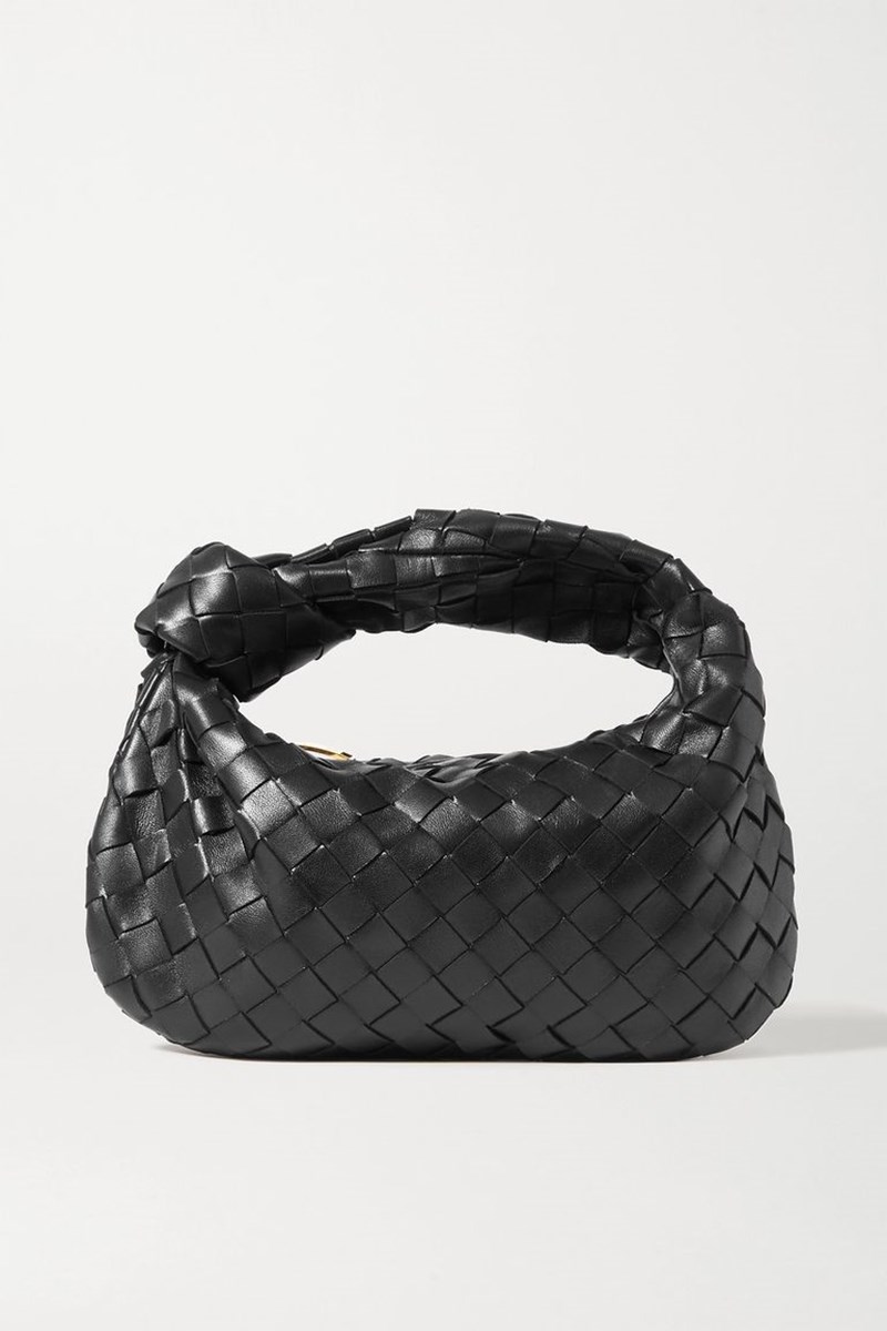 Minimal style για πάντα: 10+1 κομμάτια για να είσαι απλή αλλά όχι βαρετή! - εικόνα 6