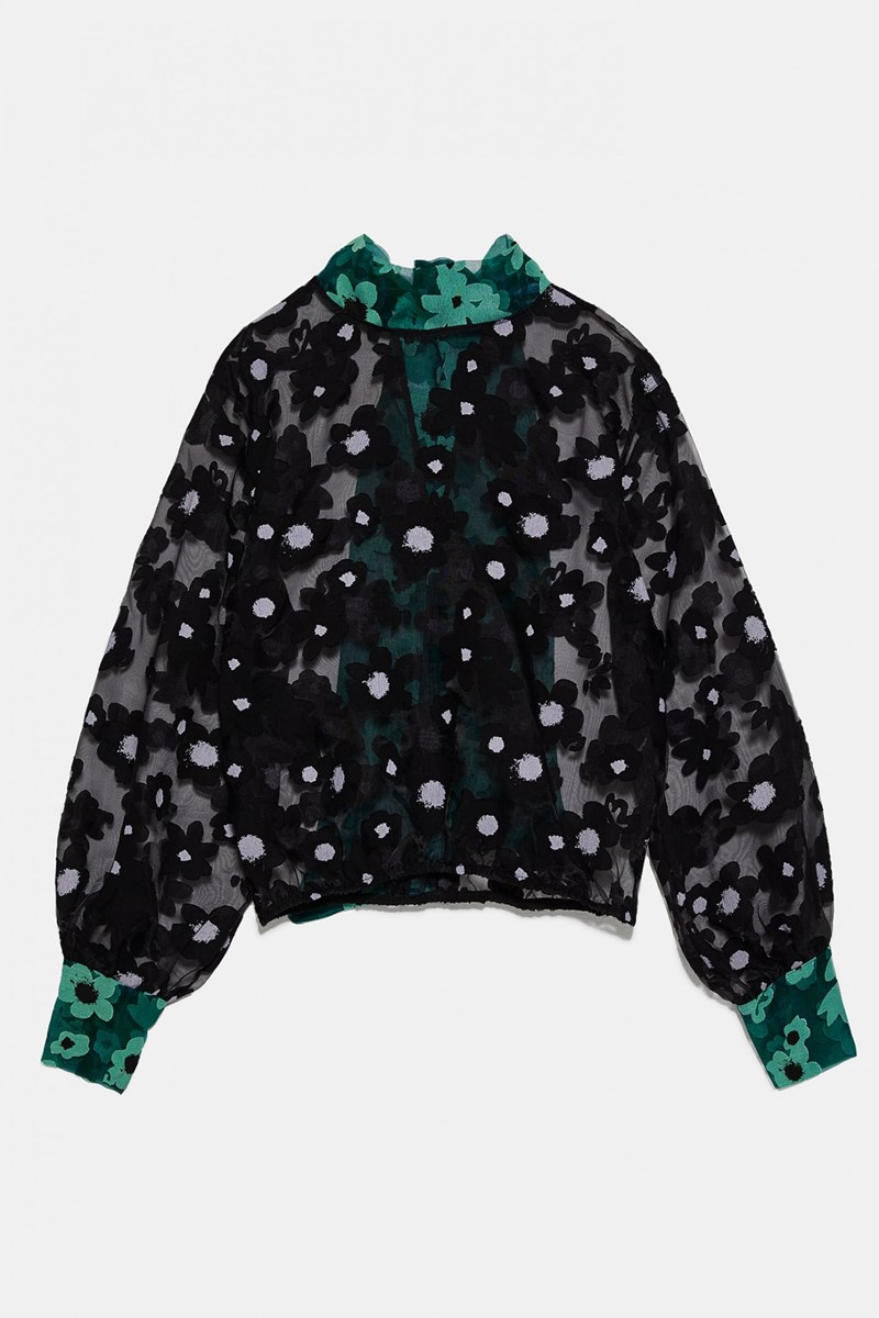 Με αυτά τα μαύρα sexy tops δεν θα νιώσεις αδιάφορη ποτέ ξανά! - εικόνα 5