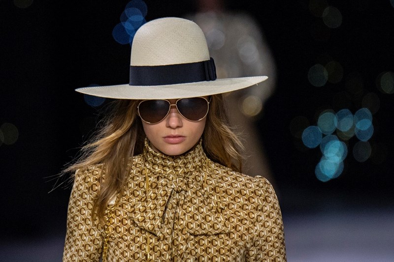 Τα 70's είναι στη μόδα! 8 κομμάτια Zara για να αντιγράψεις την τάση - εικόνα 1