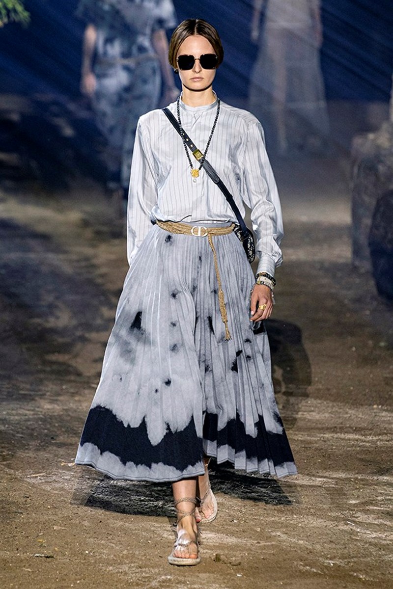 Το 2020 μεταφράζεται σε 4 μοντέρνα prints που δεν πρέπει να προσπεράσεις - εικόνα 10