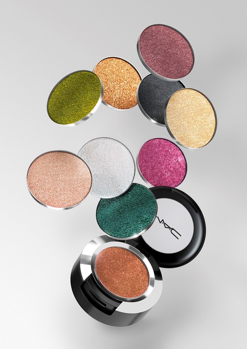 Rainbow eyes: Έτσι θα πετύχεις την πιο hot τάση στο μακιγιάζ των ματιών - εικόνα 2