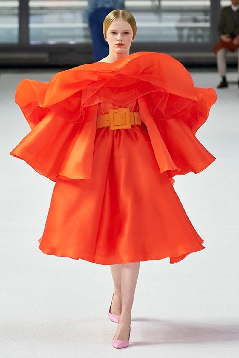 Fashion Month AW20: 15 high-end φορέματα που ονειρευόμαστε να φορέσουμε - εικόνα 6