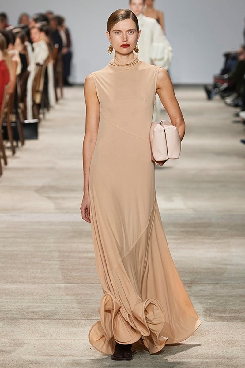 12 πολυτελή looks που θα λατρέψουν όλοι οι μινιμαλιστές (σε προκαλούμε να διαφωνήσεις!) - εικόνα 11