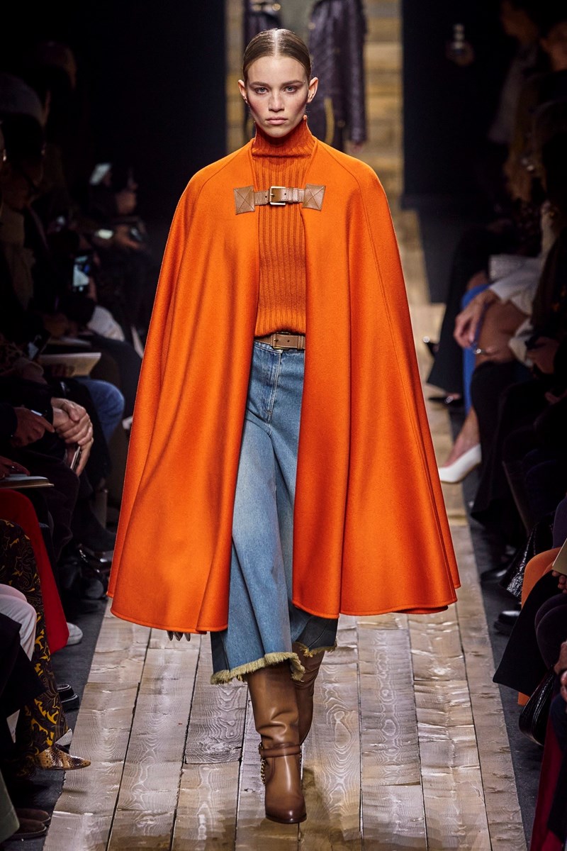 Ο Michael Kors μας δείχνει 15 σύγχρονους τρόπους για να φορέσουμε το πουλόβερ - εικόνα 12