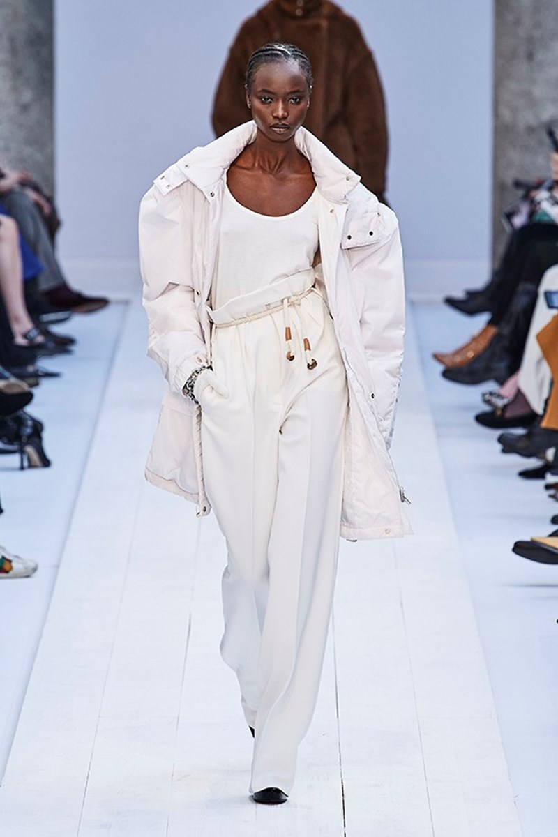 Αν έχεις εμμονή με τα πανωφόρια, αυτό το θέμα γράφτηκε για σένα - εικόνα 4