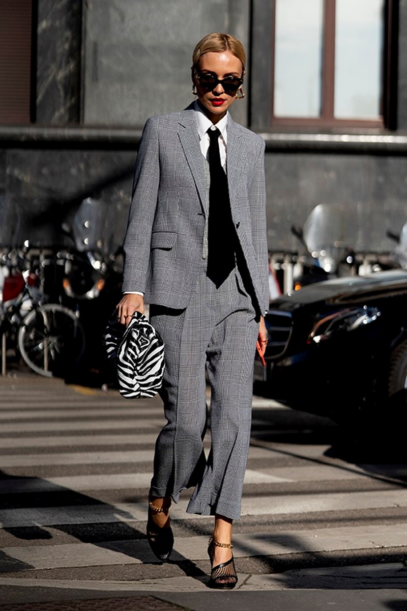 16 super stylish looks που στέκονται άνετα όχι μόνο στο Μιλάνο αλλά και παντού! - εικόνα 15