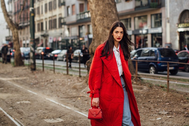 Οι τσάντες που θα κρατάς (μανιωδώς) όλη τη σεζόν - εικόνα 5