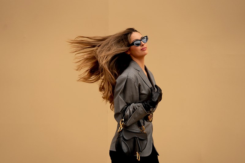 5 οικονομικές μαύρες τσάντες που θα κρατάς για πάντα! - εικόνα 1