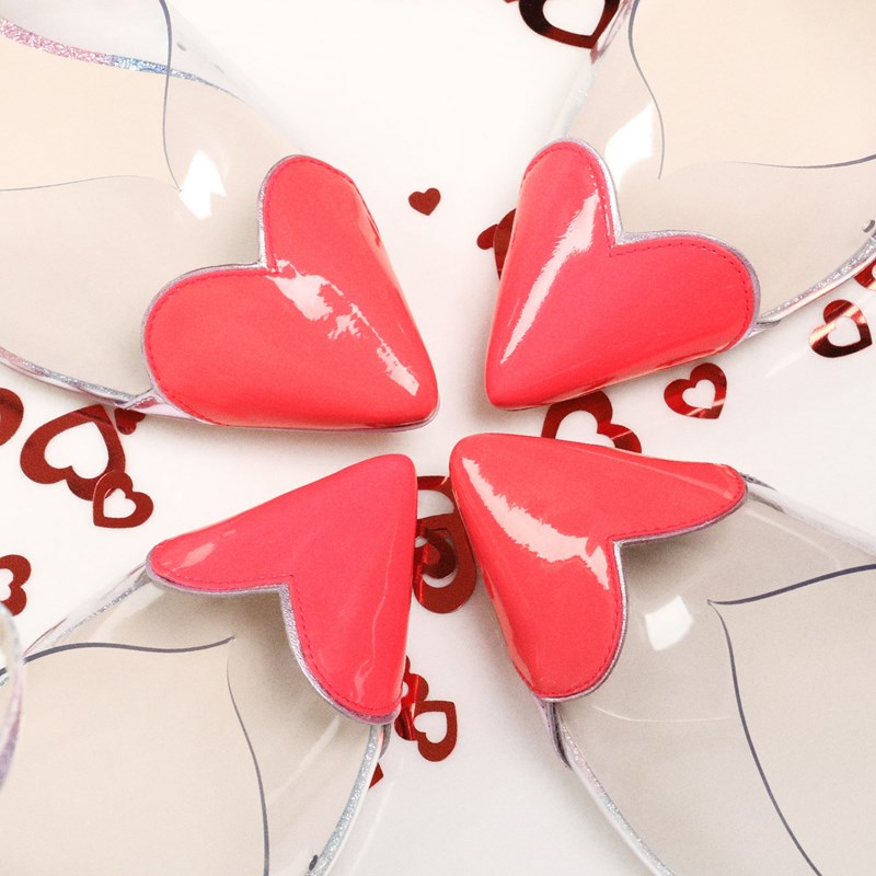 Ακόμα και αν δεν είσαι ερωτευμένη, θα ερωτευτείς αυτά τα παπούτσια! - εικόνα 8