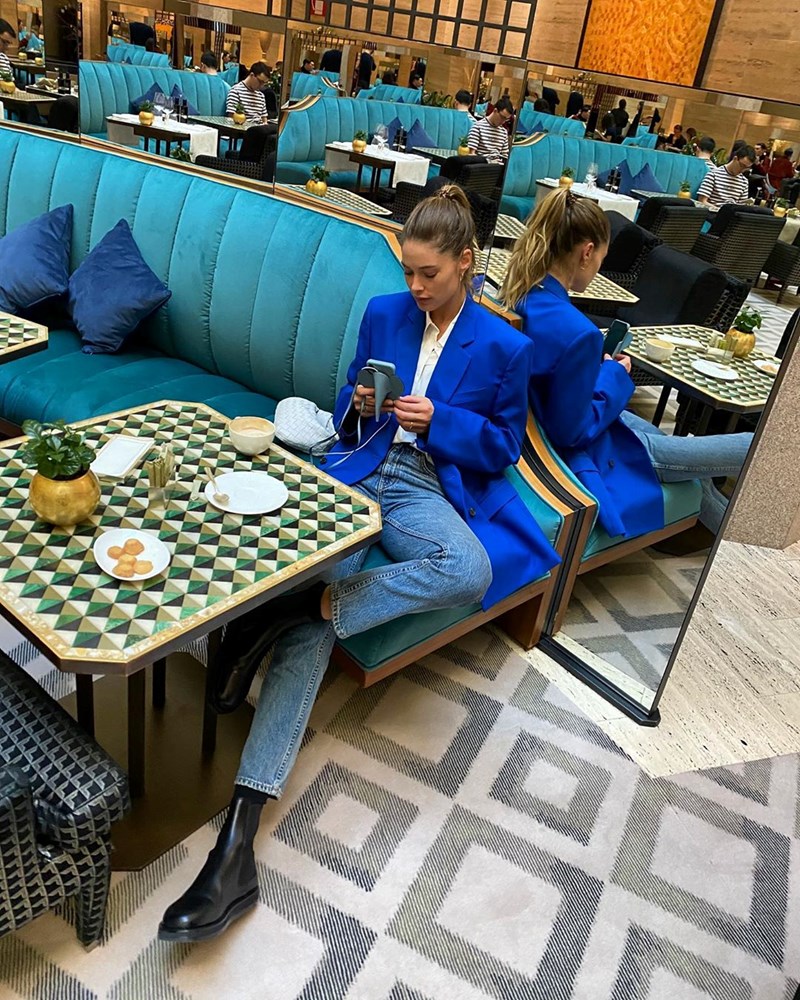 10 celebrity σύνολα που δεν βλέπουμε την ώρα να αντιγράψουμε - εικόνα 2