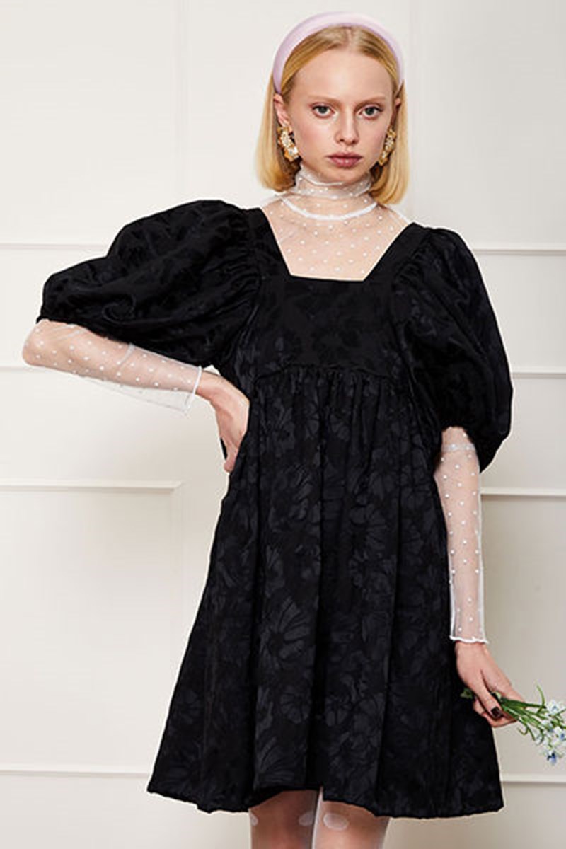 Λατρεύεις τα puff sleeves; Τότε αυτά τα φορέματα φωνάζουν το όνομά σου - εικόνα 8