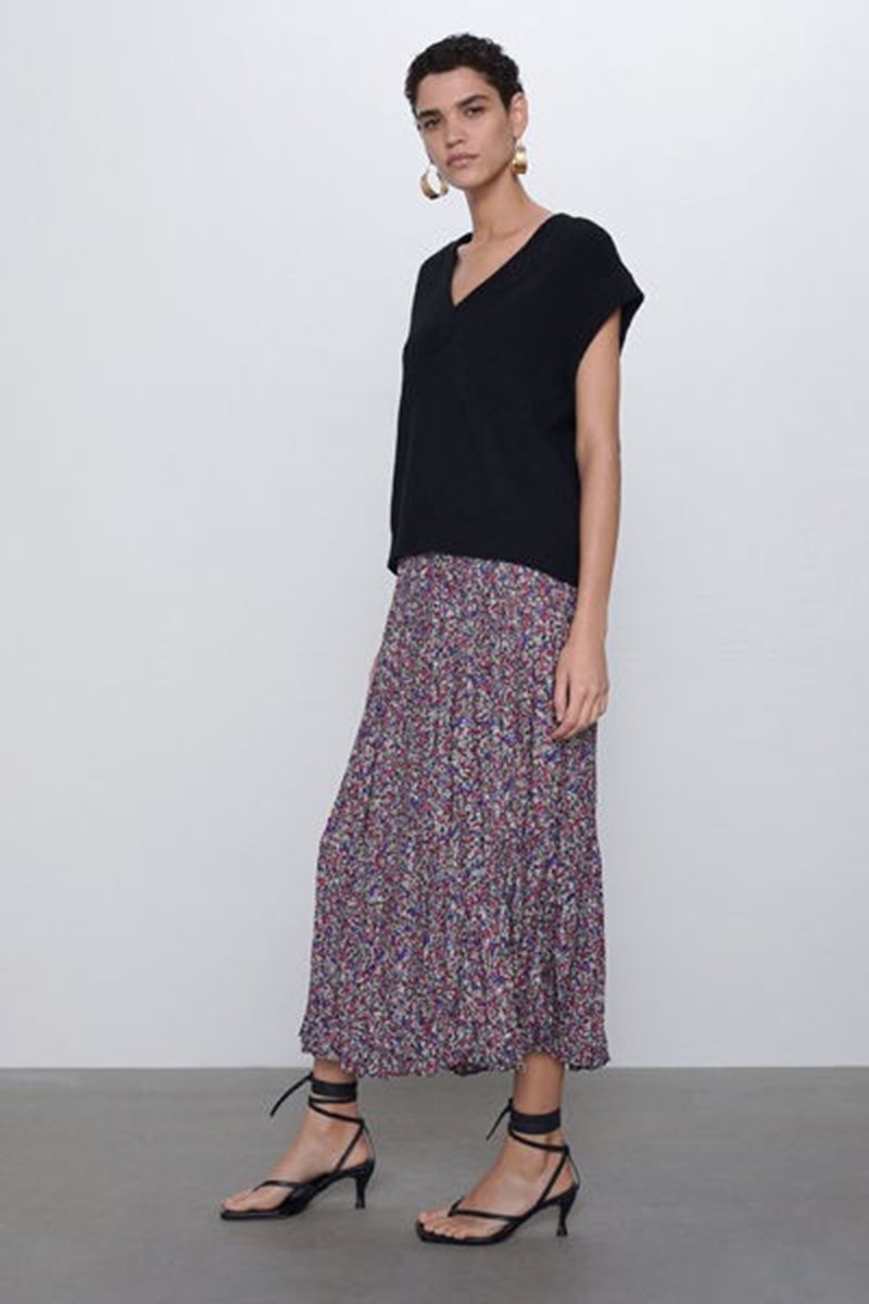 Η floral φούστα λείπει από την γκαρνταρόμπα σου; Δες τις 10 αγαπημένες μας - εικόνα 1