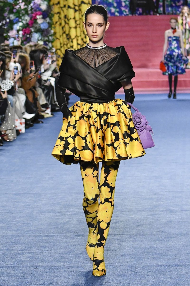 London Fashion Week: Τα ωραιότερα λουκ των ντεφιλέ - εικόνα 3