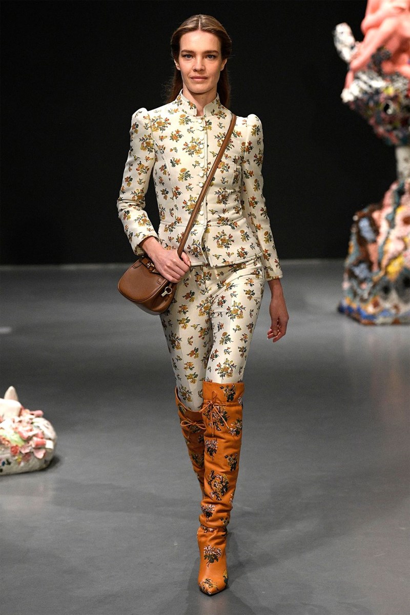 New York Fashion Week: Τα ωραιότερα λουκ από τα ντεφιλέ - εικόνα 8