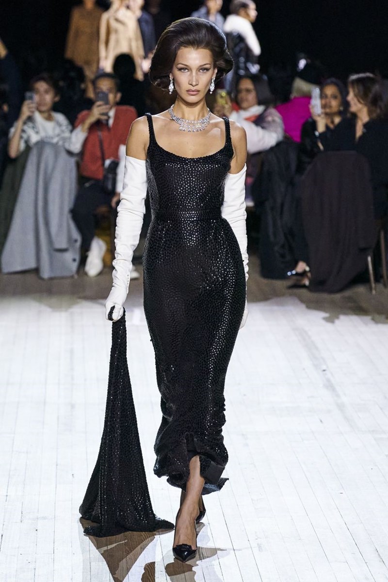 Fashion Month AW20: 15 high-end φορέματα που ονειρευόμαστε να φορέσουμε - εικόνα 7