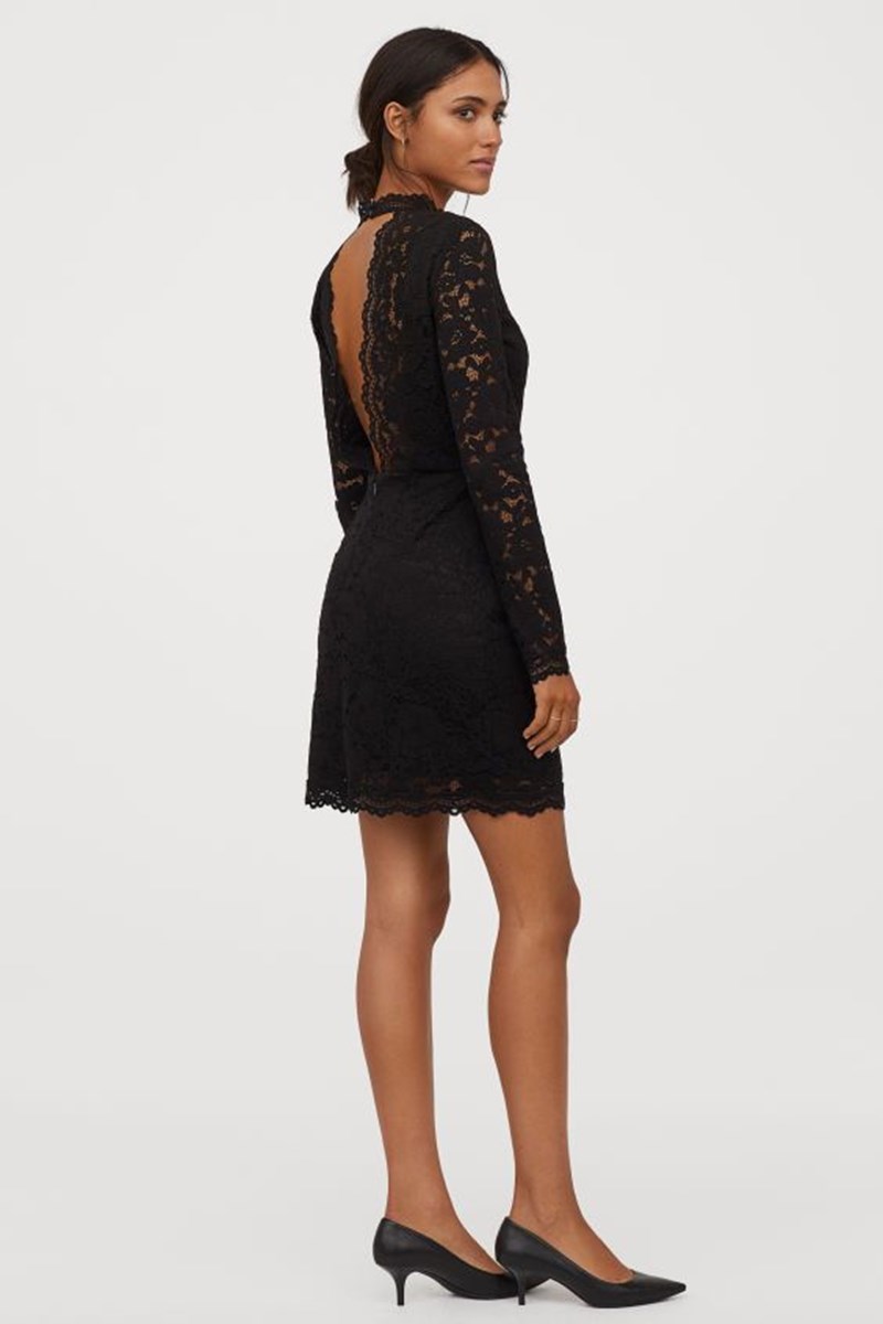 Ένα μαύρο φόρεμα ποτέ δεν είναι αρκετό! Δες 12 κομμάτια που έχουμε αγαπήσει - εικόνα 11