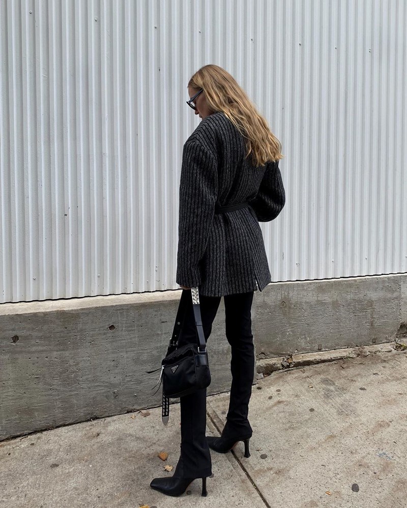 Φοράς συχνά στενά παντελόνια; Με αυτά τα παπούτσια ταιριάζουν - εικόνα 6