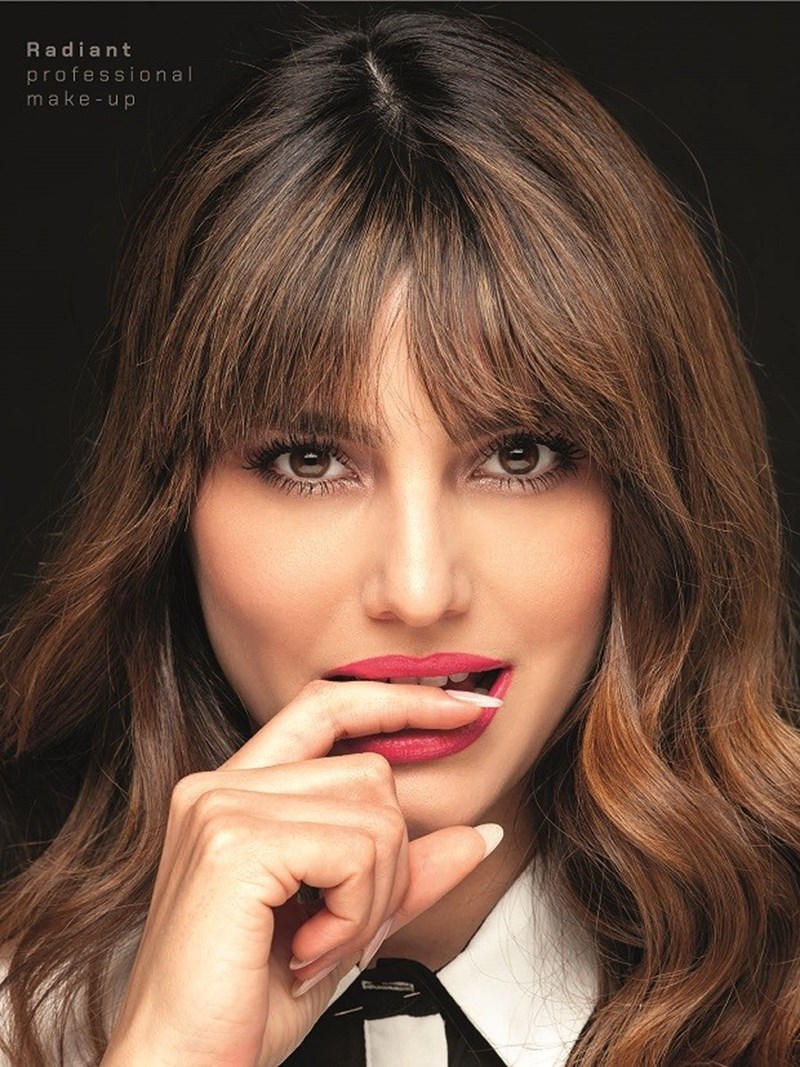 H Ηλιάνα Παπαγεωργίου είναι το νέο πρόσωπο της Radiant Professional Make Up - εικόνα 1