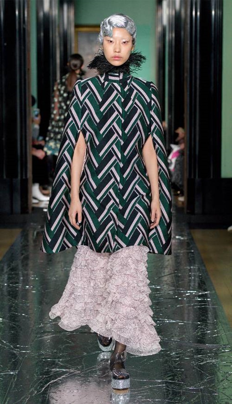 Μπορείς από τώρα να φορέσεις τα top 5 trends της London Fashion Week - εικόνα 12