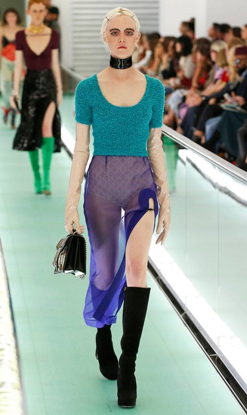 6 τάσεις των 90s που επιστρέφουν δυναμικά στην γκαρνταρόμπα μας - εικόνα 6