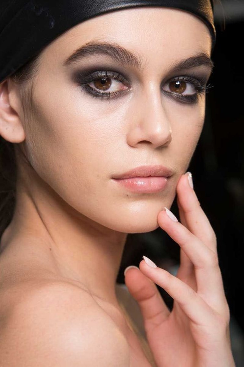 12 προτάσεις μακιγιάζ για την ημέρα του Αγίου Βαλεντίνου ό,τι σχέδια και αν έχεις - εικόνα 3