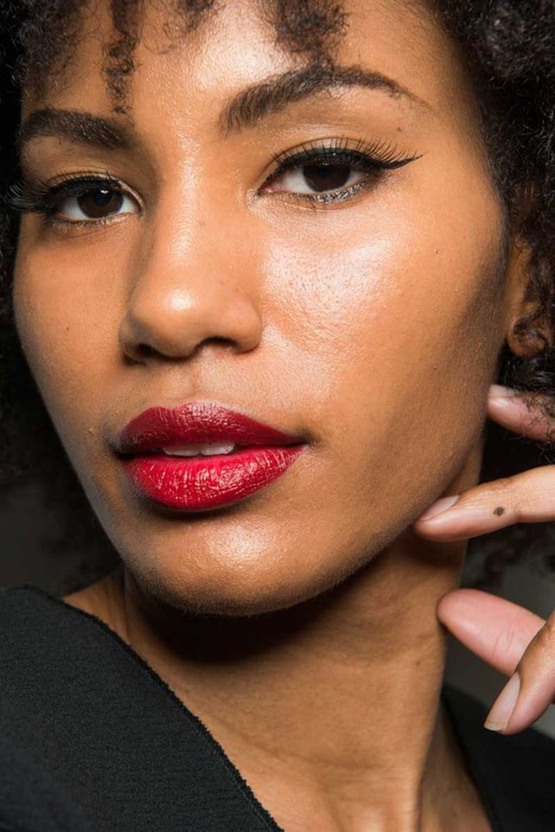 12 προτάσεις μακιγιάζ για την ημέρα του Αγίου Βαλεντίνου ό,τι σχέδια και αν έχεις - εικόνα 6