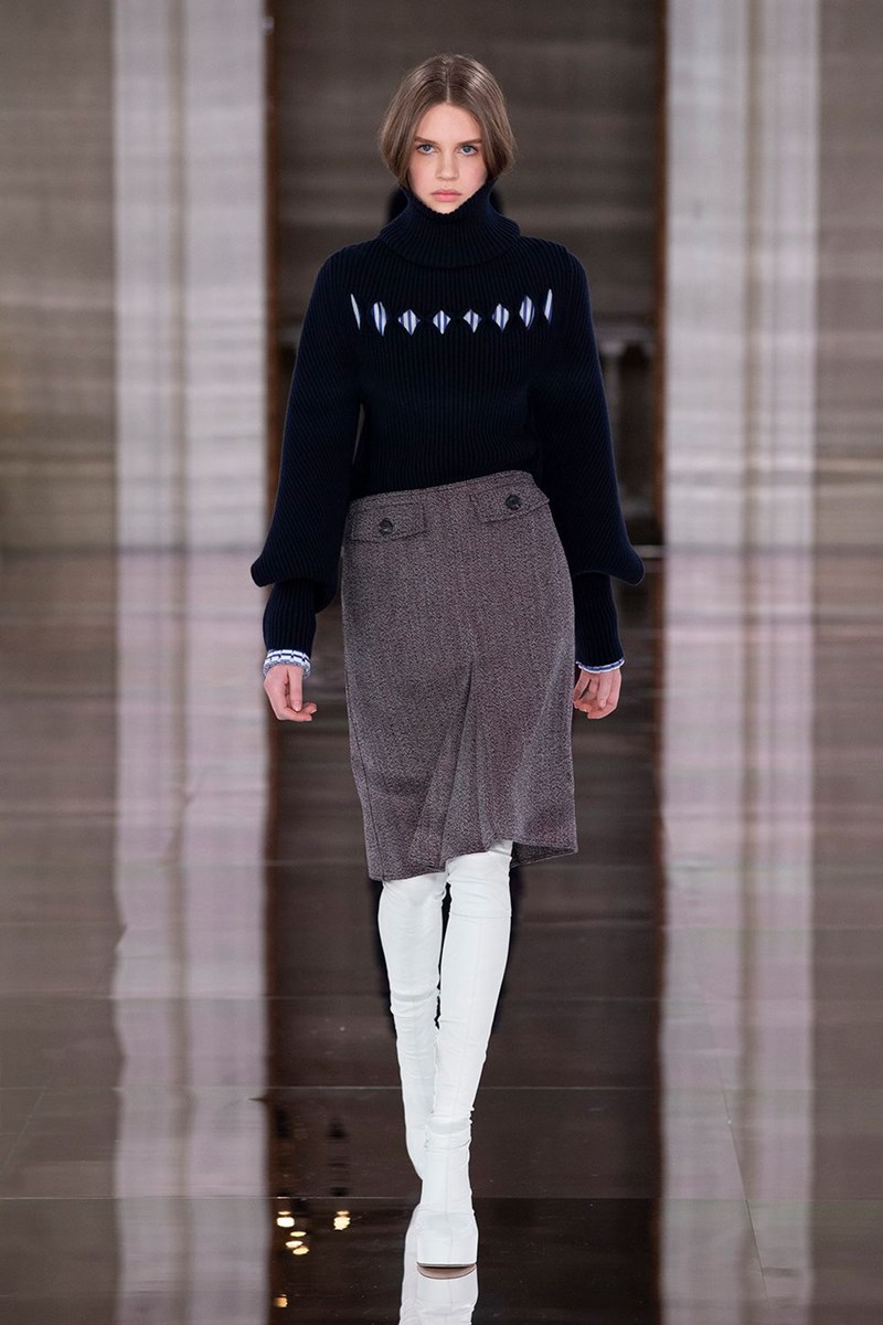 London Fashion Week: Τα ωραιότερα λουκ των ντεφιλέ - εικόνα 1