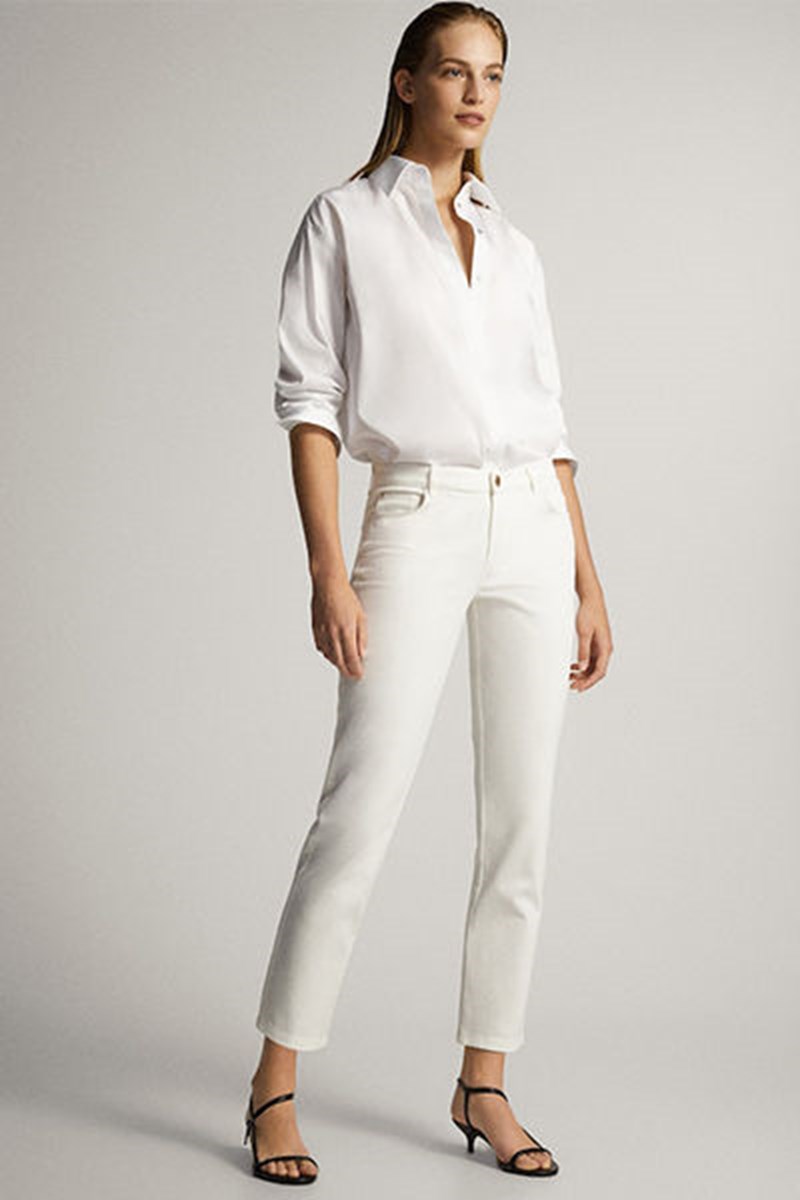 Το λευκό straight cut παντελόνι είναι αυτό που πρέπει να επιλέξεις τώρα (+12 τοπ επιλογές) - εικόνα 11