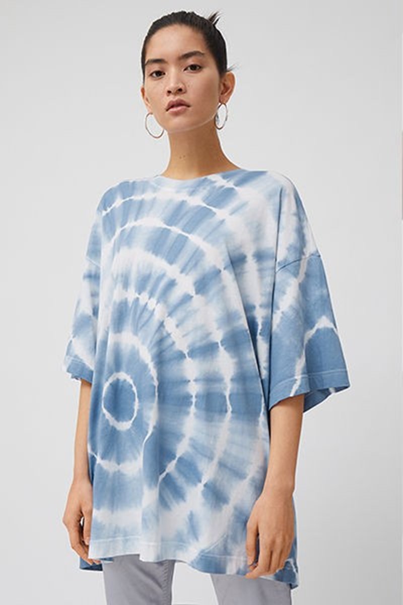 7 tie-dye κομμάτια που φέρνουν το καλοκαίρι από τώρα - εικόνα 7