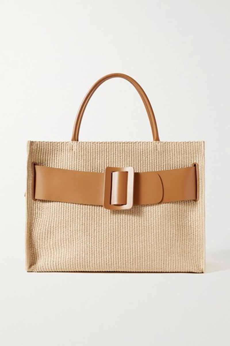 Τι αγοράζουν τώρα οι πιο stylish γυναίκες του κόσμου από το Net-a-Porter; - εικόνα 1