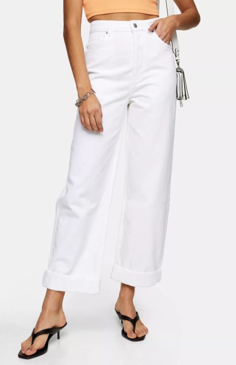 Δοκίμασε αυτά τα mom fit παντελόνια με την τέλεια εφαρμογή και θα μας ευγνωμονείς για χρόνια - εικόνα 7