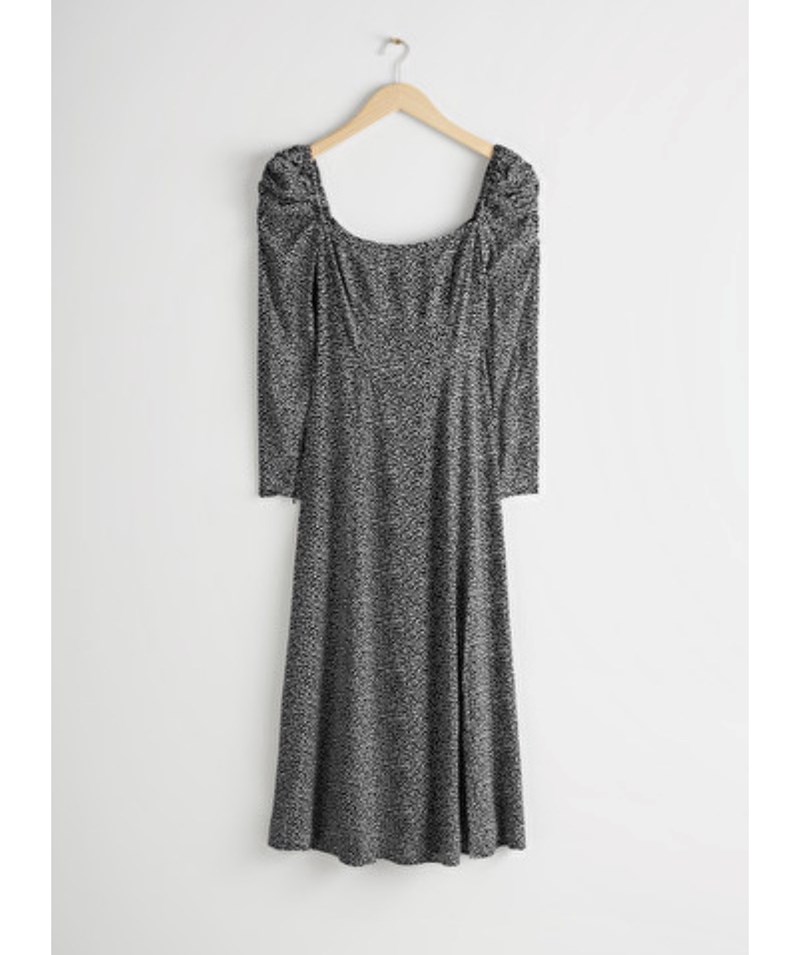 4+1 αγορές που μυρίζουν καλοκαίρι! Οι μόνες που αξίζουν την προσοχή σου τώρα - εικόνα 3