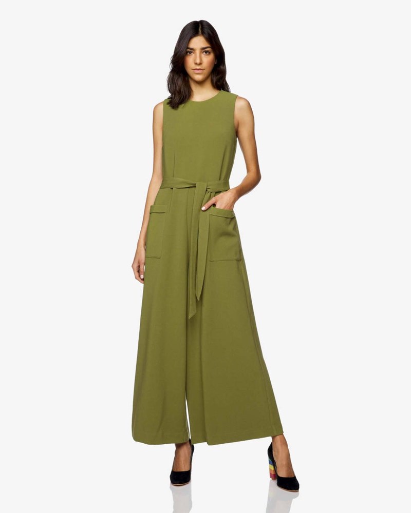 6 ολόσωμες φόρμες για τα πιο εύκολα λουκ της άνοιξης - εικόνα 1