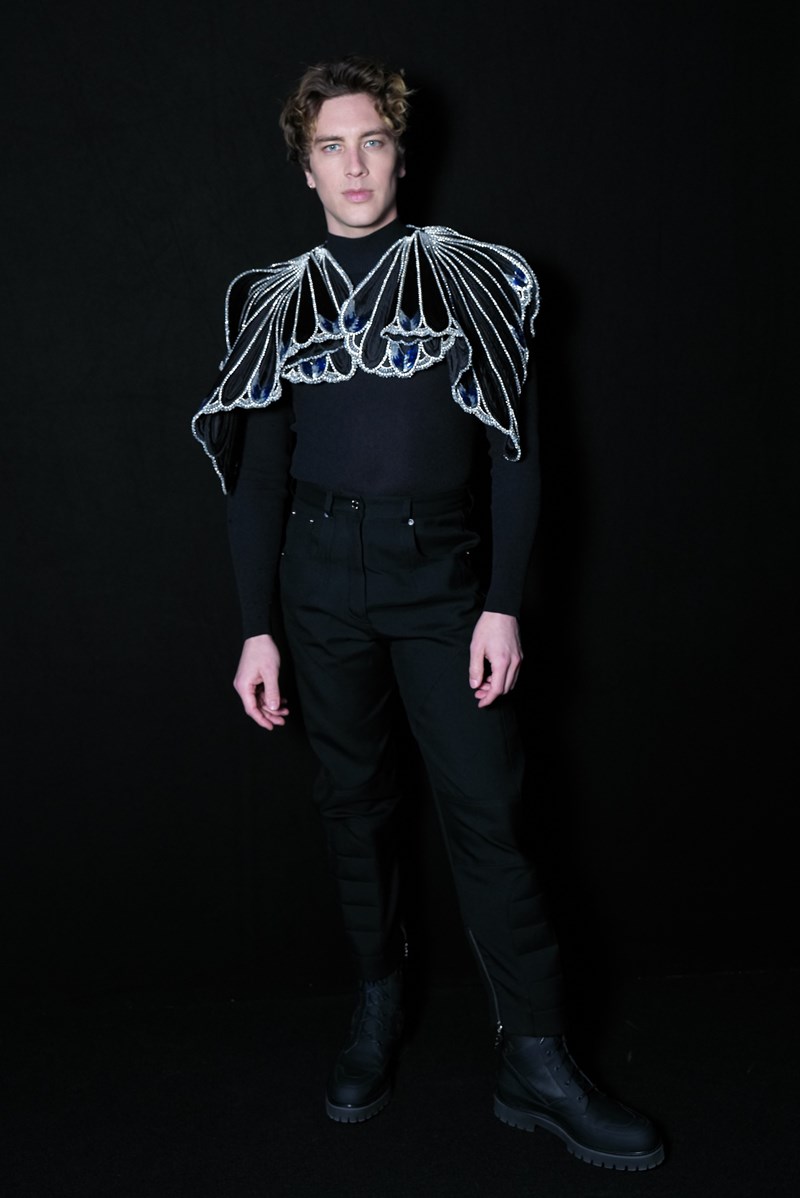 Οι πιο hot celebrities στο show του οίκου Louis Vuitton - εικόνα 13