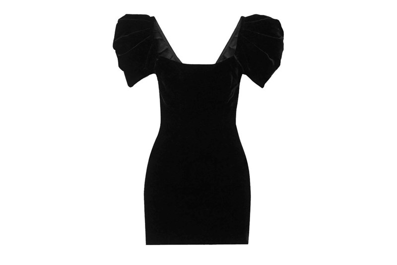 Το μικρό μαύρο φόρεμα θα σου είναι πάντα χρήσιμο (15 super sexy επιλογές!) - εικόνα 12