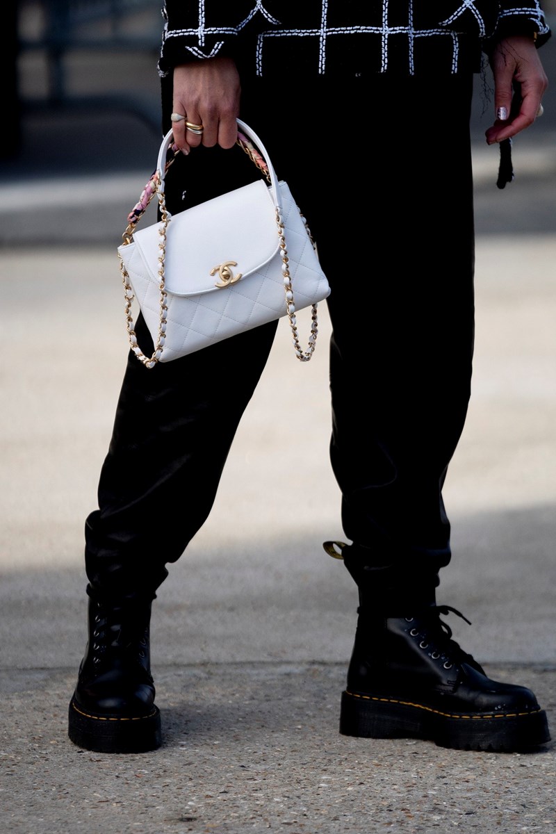8 street style looks με άρωμα... Chanel - εικόνα 6