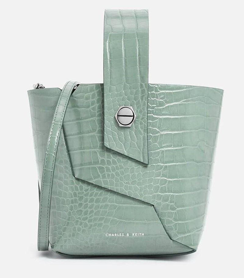 20 all time classic κομμάτια που θα βρεις τώρα σε έκπτωση στο διαδίκτυο - εικόνα 4