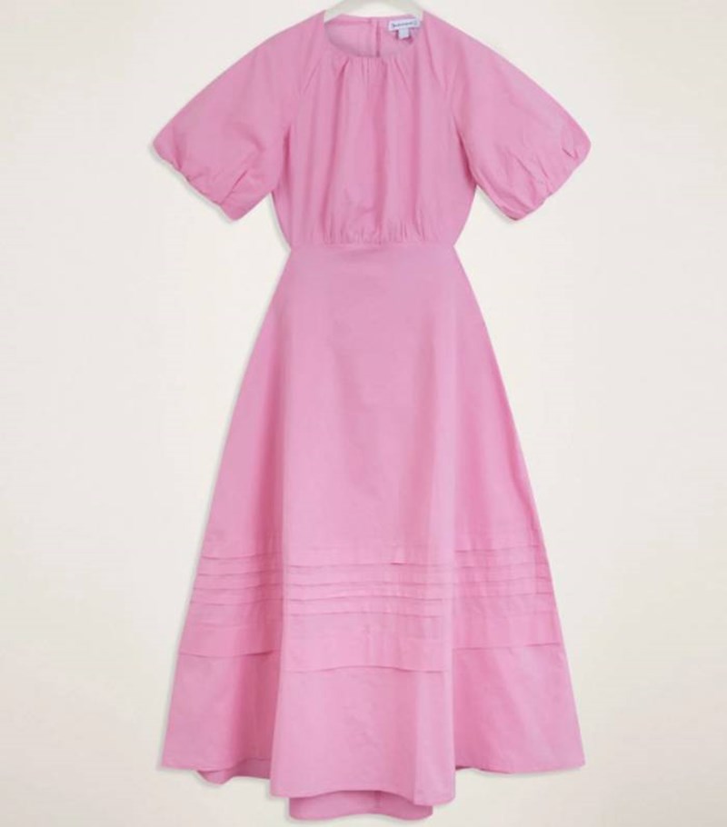 Μόλις έφτασαν στο σπίτι αυτά τα καλοκαιρινά φορέματα και ήδη βλέπουμε την καραντίνα με άλλο μάτι - εικόνα 3