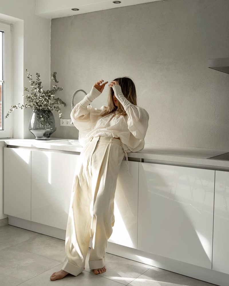 Θα «κλειστείς» σπίτι για 14 ημέρες; Ιδού τι μπορείς να φοράς για να ξεγελιέσαι - εικόνα 1