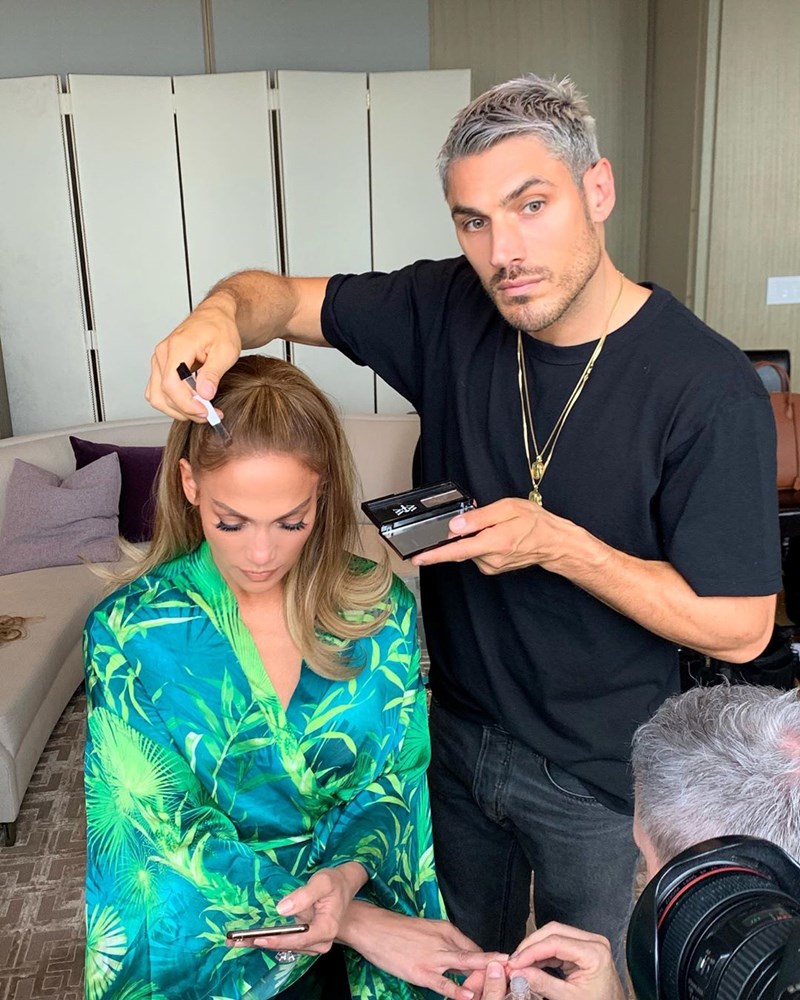To trick της J.Lo τώρα που δεν μπορεί να πάει στο κομμωτήριο - εικόνα 2