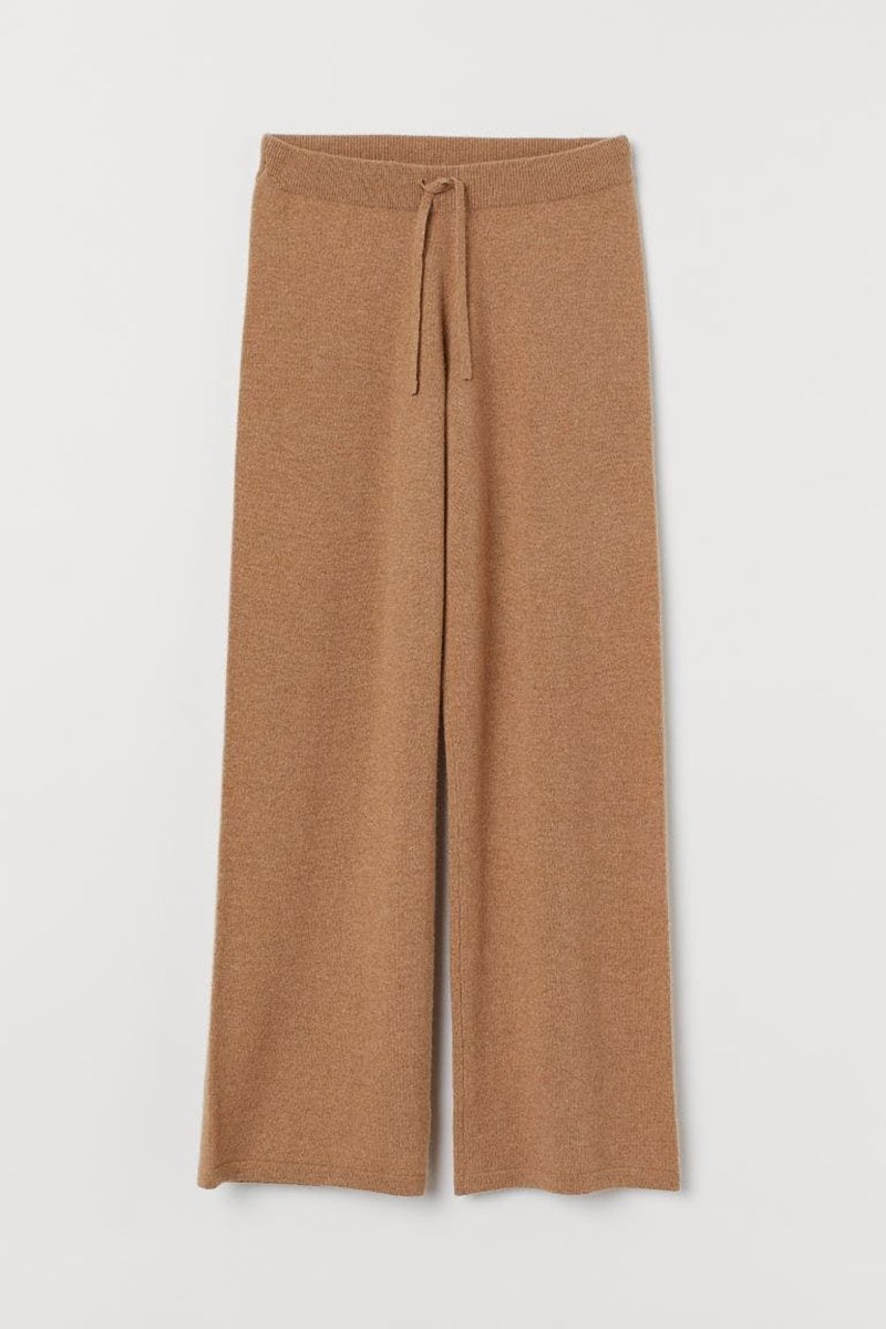 Θα «κλειστείς» σπίτι για 14 ημέρες; Ιδού τι μπορείς να φοράς για να ξεγελιέσαι - εικόνα 15