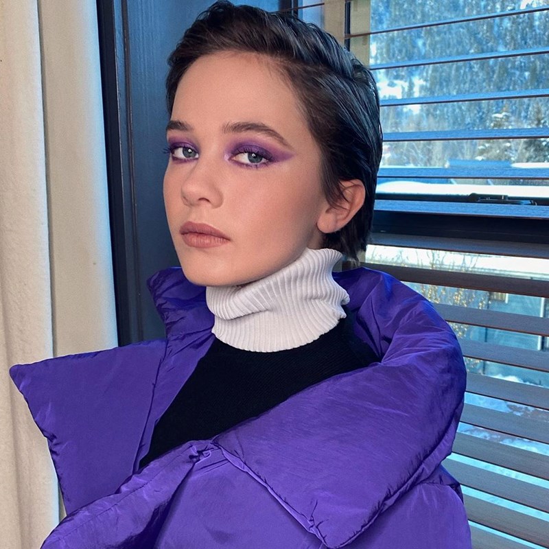 6 beauty looks με μοβ σκια που θα δοκιμάσουμε τώρα για τέλειες selfie - εικόνα 5