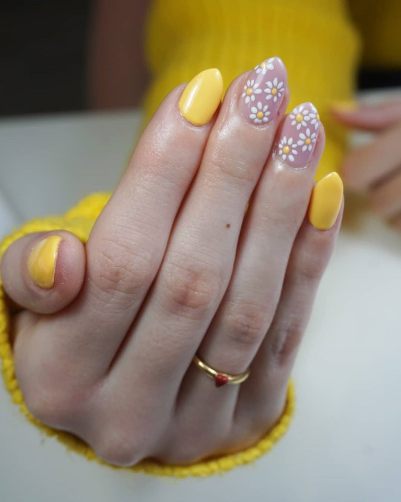 Αυτή η τάση στο μανικιούρ φέρνει την άνοιξη και μας ανεβάζει - εικόνα 4