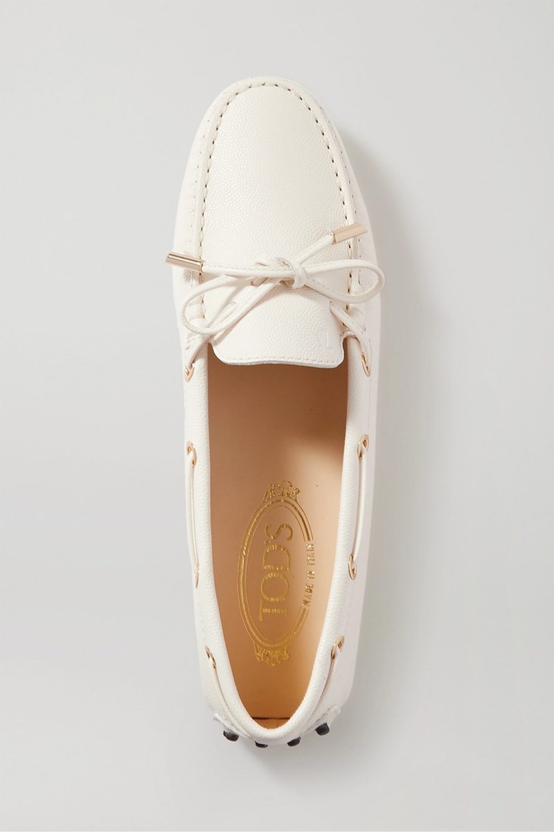 To navy look χρειάζεται μόνο αυτά τα 5 κομμάτια - εικόνα 3