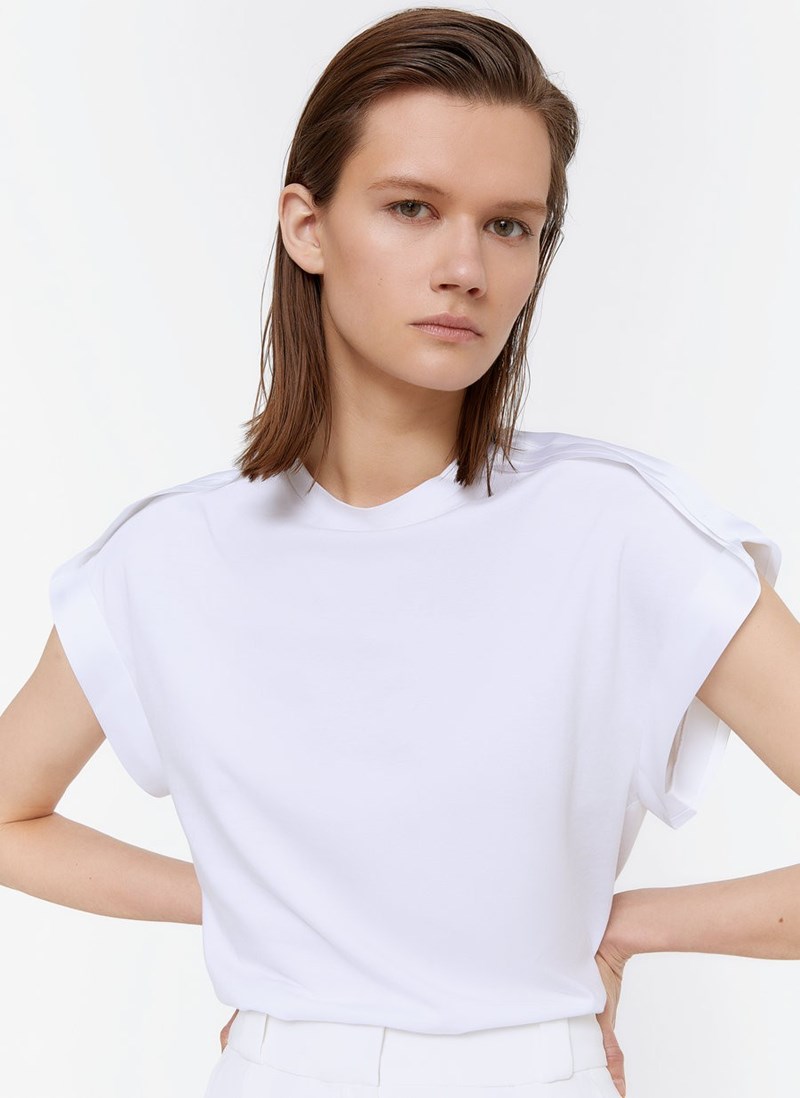 Αυτό είναι το Α και το Ω κάθε γυναικείας ντουλάπας και έχουμε (αδιάσειστες) αποδείξεις για αυτό! - εικόνα 6