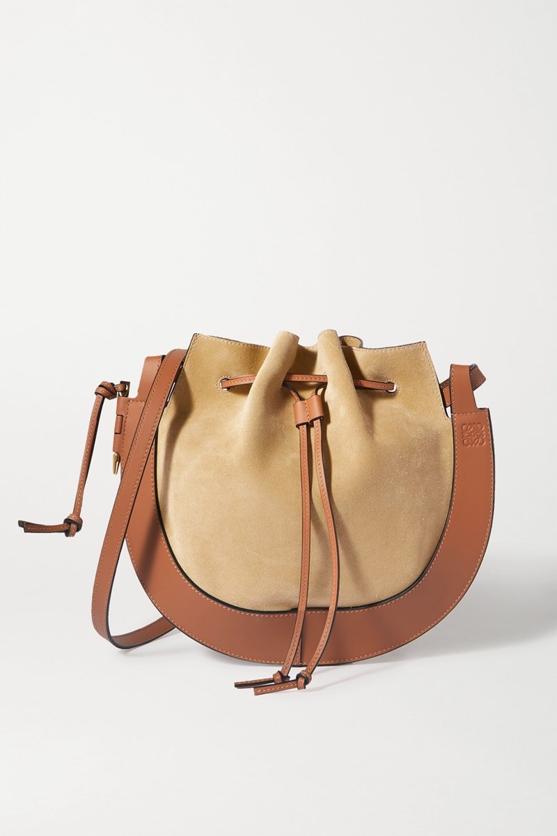 Το πουγκί είναι η designer bag του καλοκαιριού - εικόνα 7