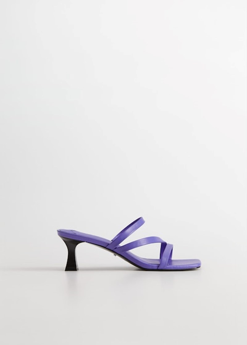 Τα χρωματιστά παπούτσια είναι το απόλυτο must του καλοκαιριού και εμείς σου βρήκαμε 17 οικονομικά σχέδια που θα σε ξετρελάνουν - εικόνα 18